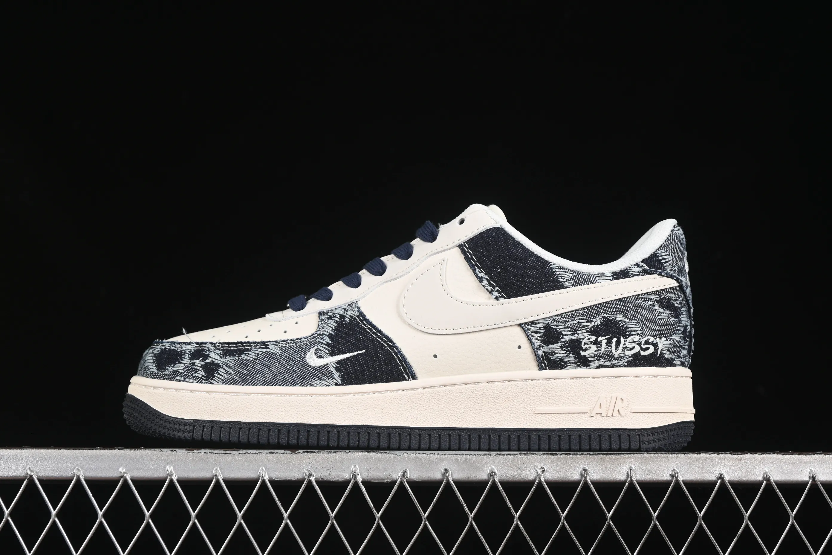 All categories Nk Air Force 1 Air Force series Nk Air Force 1 Low Air Force low-top Nike Air Force 1'07 Low Stussy co-branded retro denim Air Force 1 low-top casual sneakers XS1958-578